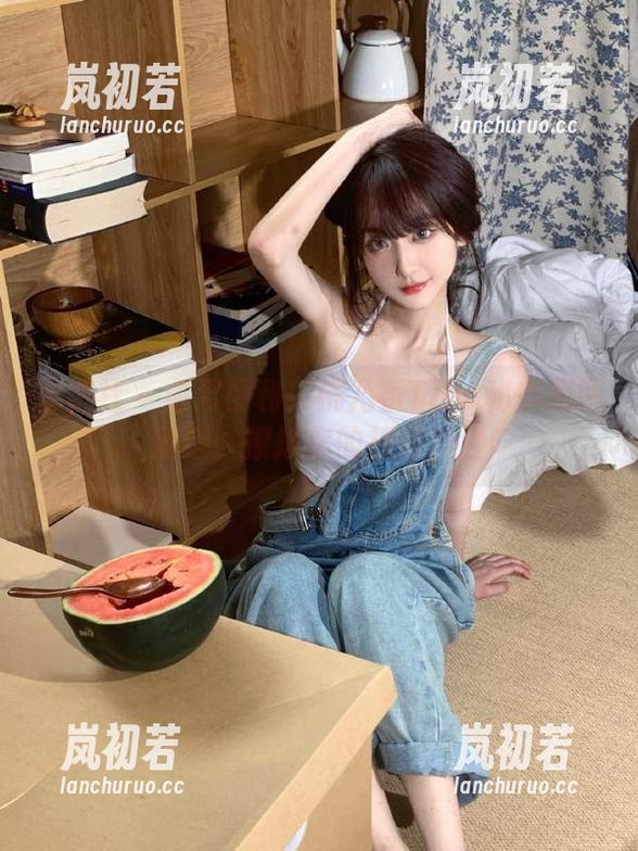 蜜桃社 - 宅男福利！桃乃香Tina秘书原图精选，撩拨你的视觉神经