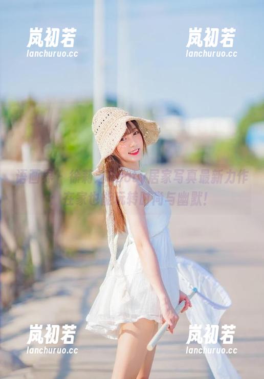 语画界-徐莉芝Booty 语画界 - 徐莉芝Booty居家写真最新力作:在家也能玩转时尚与幽默!