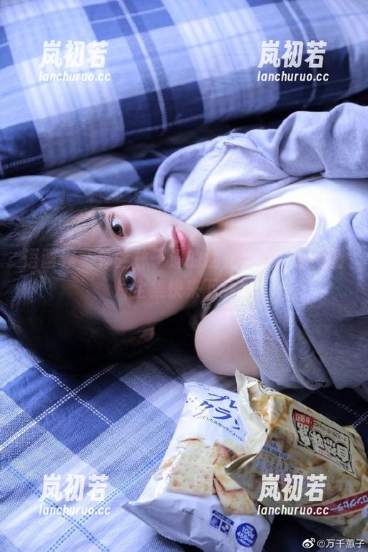 语画界 - 体验林子遥的油亮艺术，超美图片全集快来下载！