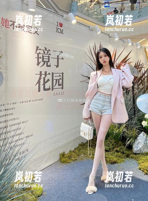 过期米线线喵 探索过期米线线喵的浴缸高清写真集,萌趣无极限!