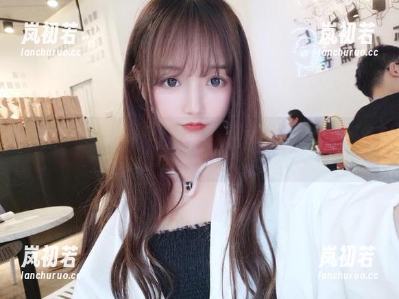 过期米线线喵 跟随“过期米线线喵”的镜头,感受粉色魅力,细腻作品集分享之旅开始!