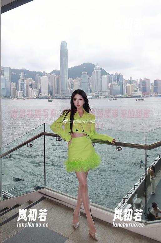 过期米线线喵 高清礼服写真,过期米线线喵带来的甜蜜日常不可错过!