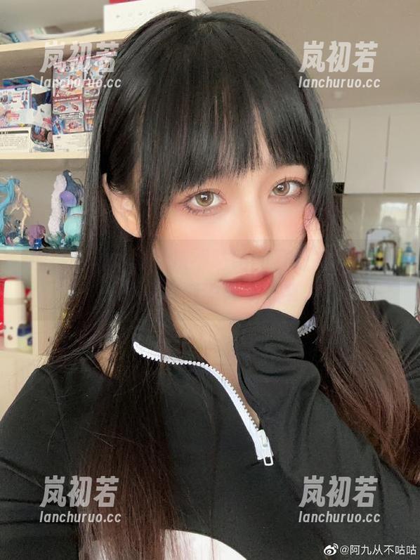 阿九从不咕咕 捕捉瞬间,阿九从不咕咕的家政女仆摄影套图与潮流合集分享
