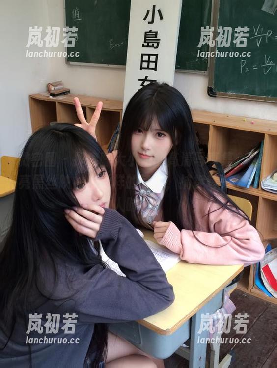 陈大小姐 微密圈 - 探索陈大小姐的高清写真集,油亮黑丝映衬出别样的气质,捕捉每一个动人时刻!