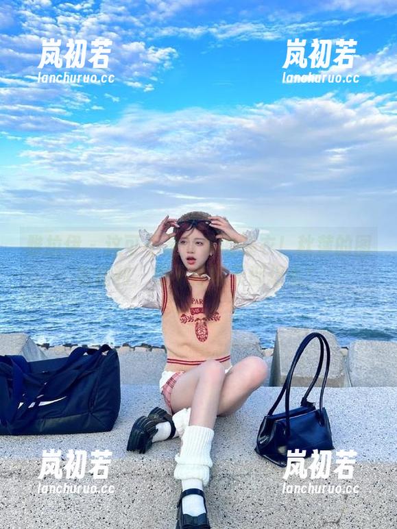 雅拉伊-秋萍 雅拉伊 - 这可不是简单的睡衣!秋萍的图包福利,恨不得每天都想看!