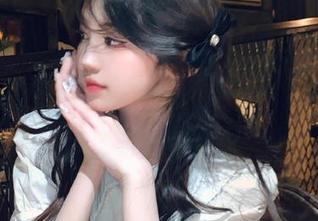 青丘女神 – 私房肉丝写真图片，文曦带你领略私密与优雅的完美交融