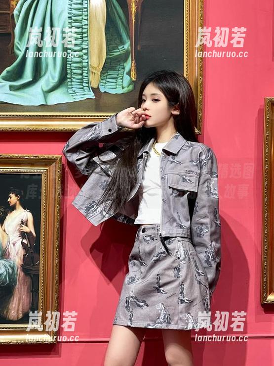 青豆客-梦娜Vanessa 青豆客 - 梦娜Vanessa护士写真精选图库:讲述每位白衣天使背后的感人故事