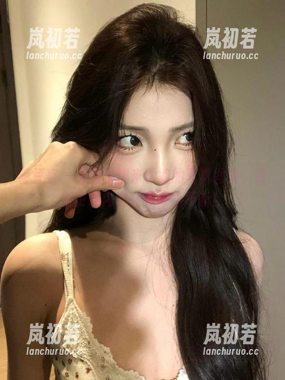 青豆客-苏糯米 青豆客 - 关注苏糯米学姐的写真图集,最新更新内容让你惊喜不断!