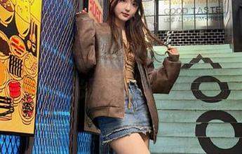 青豆客 – 探索谭晓彤女友的魅力世界：超清无圣光原图让你大饱眼福