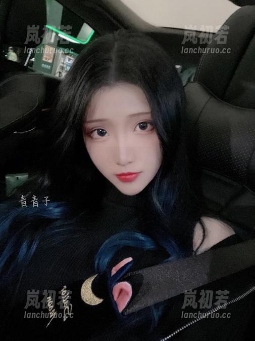 青青子Js 青青子Js的甜心写真:为你量身定制的心动瞬间