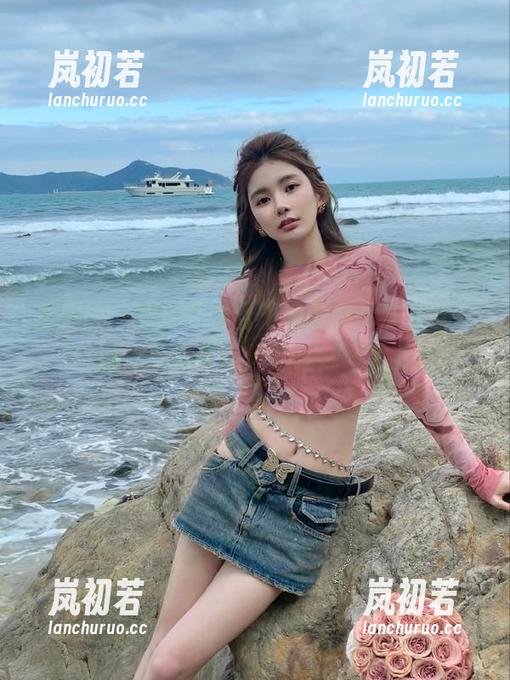 魅妍社-雪千紫 魅妍社 - 免费获取雪千紫的连体衣美图,与她一起享受时尚的浪潮与灵感!